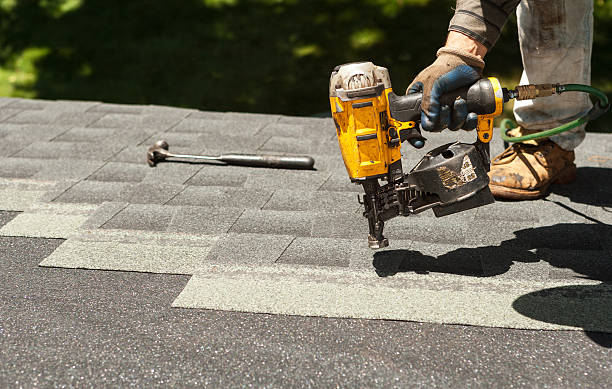 Roof Gutter Cleaning in Woodland, WA